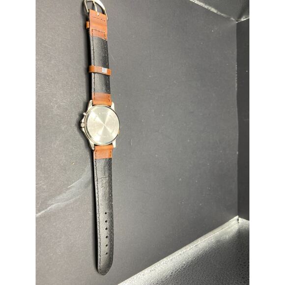 TIME Magazine Quartz Silver Tone Watch w/ Military Dial Brown Leather Band - Picture 8 of 11